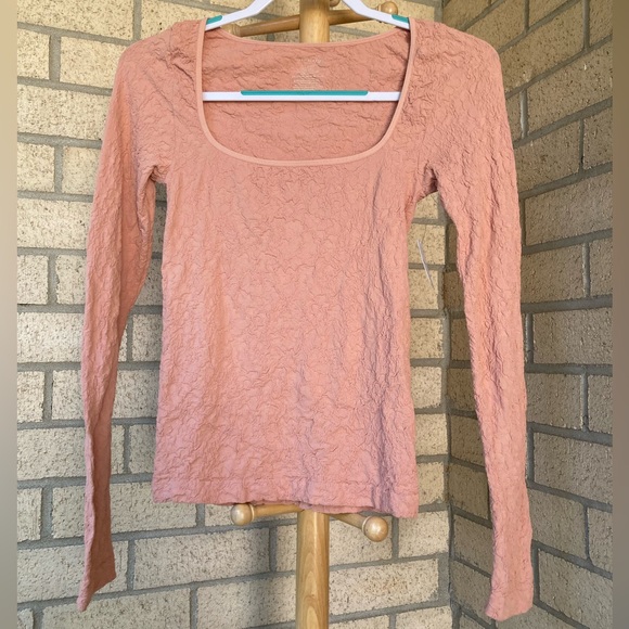 Free People Smoke Rose Have It All Pink Floral Crinkle Long Sleeve Textured Top - Picture 15 of 17